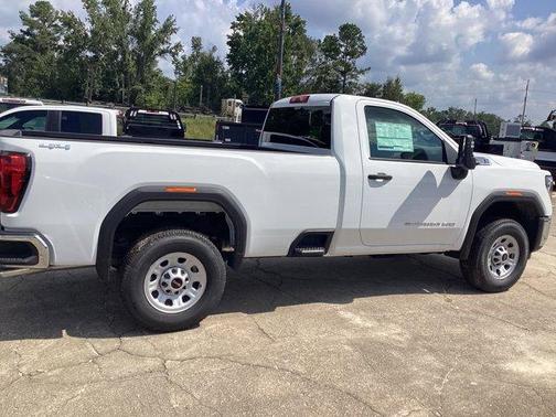 2025 GMC Sierra 2500 Pro