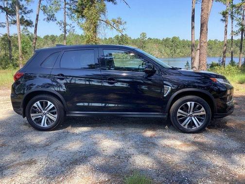 2022 Mitsubishi Outlander Sport SE