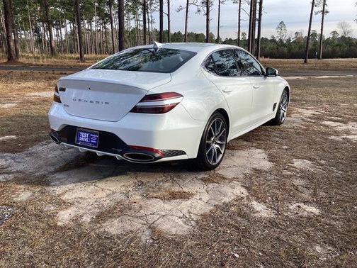 2025 Genesis G70 2.5T