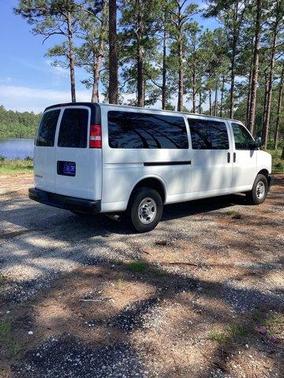 2022 Chevrolet Express 3500 LS