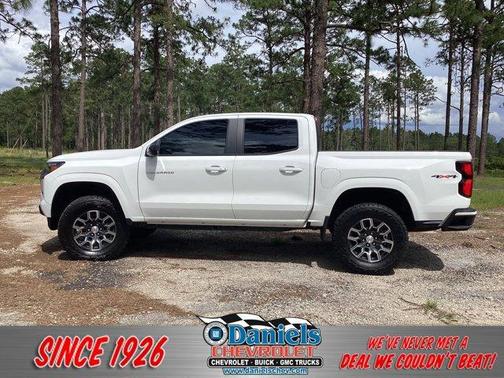 2023 Chevrolet Colorado LT