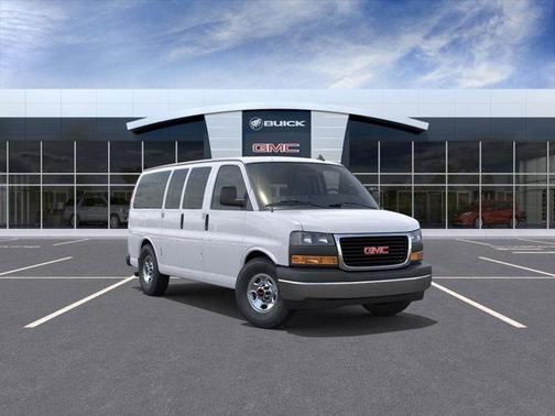 2025 GMC Savana 3500 LS