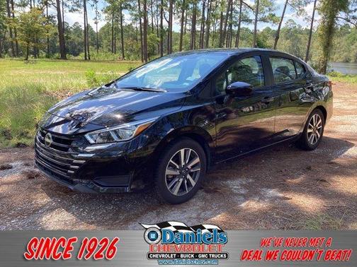 2023 Nissan Versa 1.6 SV