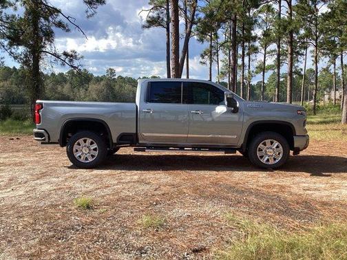2025 Chevrolet Silverado 2500 High Country