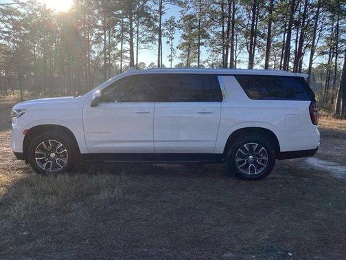 2021 Chevrolet Suburban LT
