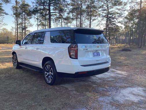 2021 Chevrolet Suburban LT
