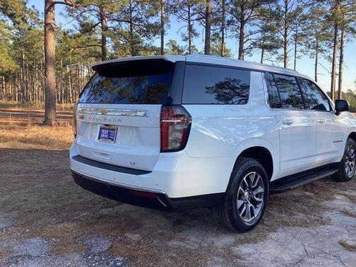 2021 Chevrolet Suburban LT