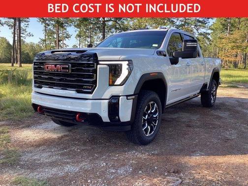 2025 GMC Sierra 2500 AT4