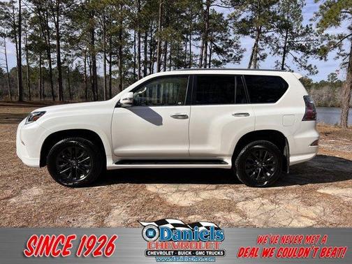 Photo 1 of 28 of 2022 Lexus GX 460 Base
