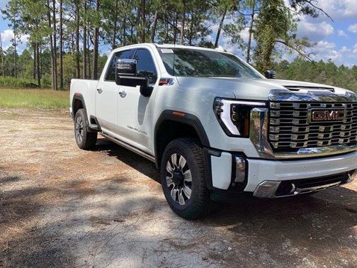 2025 GMC Sierra 2500 Denali