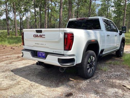 2025 GMC Sierra 2500 Denali