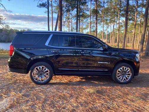 2024 GMC Yukon Denali Ultimate