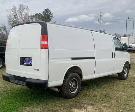 2023 GMC Savana 2500 Work Van