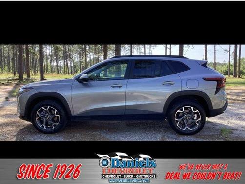 2024 Chevrolet Trax LT