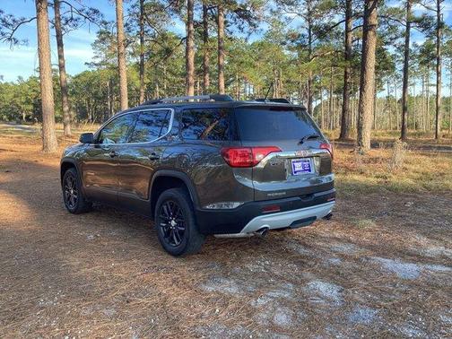 2019 GMC Acadia SLT-1
