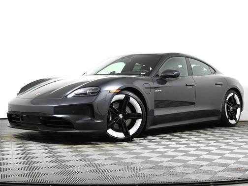 2025 Porsche Taycan 