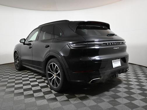 2024 Porsche Cayenne Cayenne