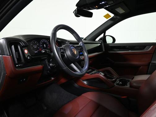 2024 Porsche Cayenne Cayenne