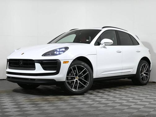 2025 Porsche Macan 