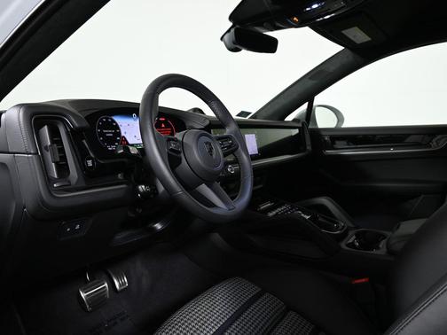 2025 Porsche Cayenne Cayenne Turbo E-Hybrid