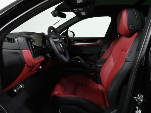 2026 Porsche Cayenne S