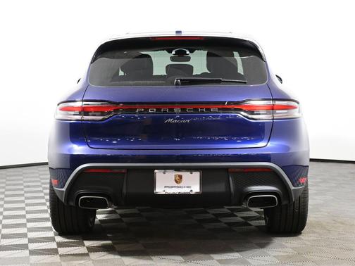 2024 Porsche Macan 