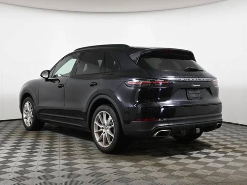 2021 Porsche Cayenne 