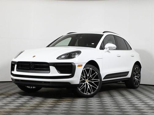2026 Porsche Macan 