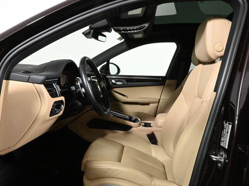 2024 Porsche Macan 