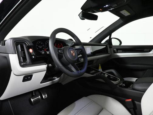 2026 Porsche Cayenne S