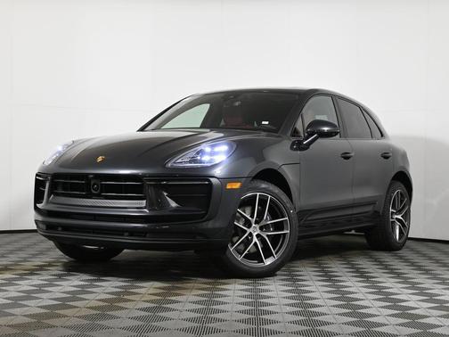 2026 Porsche Macan 