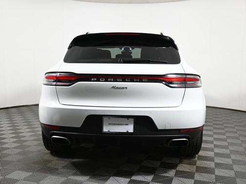 2021 Porsche Macan 