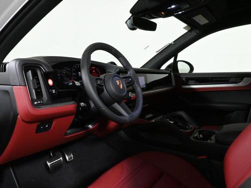 2026 Porsche Cayenne S