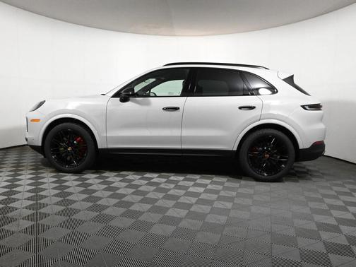 2026 Porsche Cayenne S