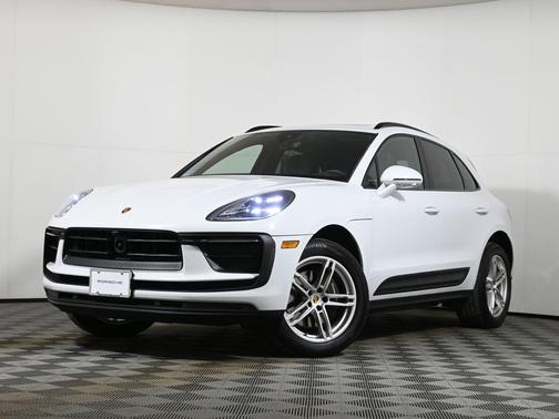 2025 Porsche Macan 
