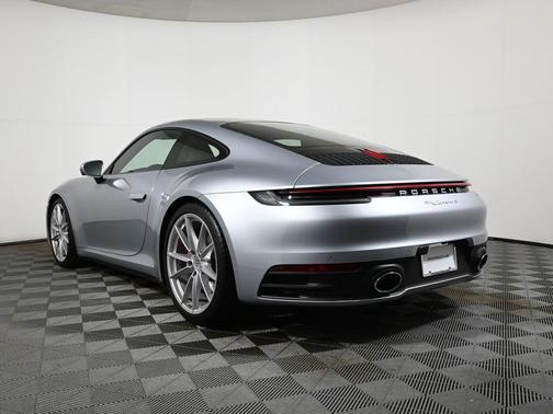 2022 Porsche 911 Carrera S