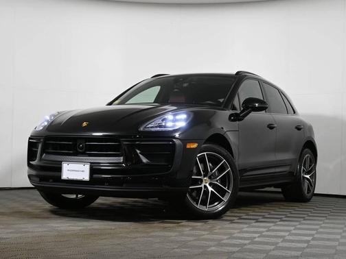 2023 Porsche Macan 