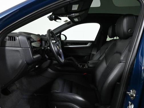 2024 Porsche Cayenne Cayenne