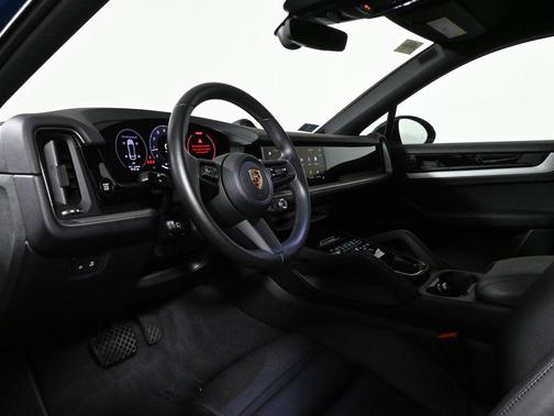 2024 Porsche Cayenne Cayenne