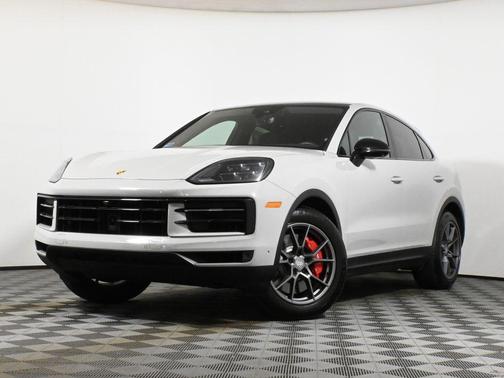 2024 Porsche Cayenne S