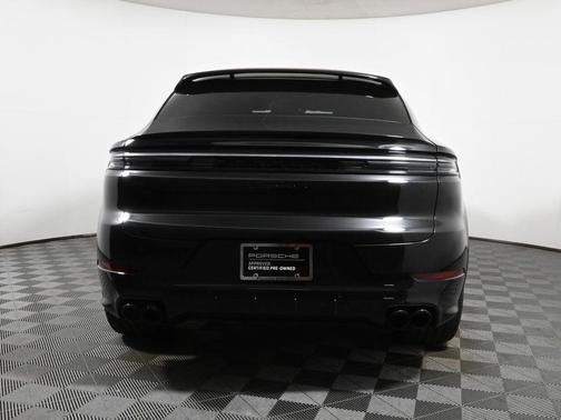 2025 Porsche Cayenne S