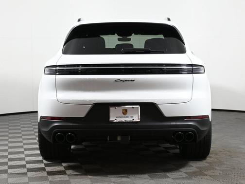 2025 Porsche Cayenne Cayenne