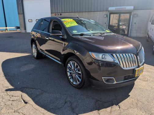 2013 Lincoln MKX Base