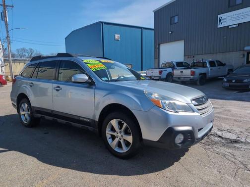 2013 Subaru Outback 2.5i Limited