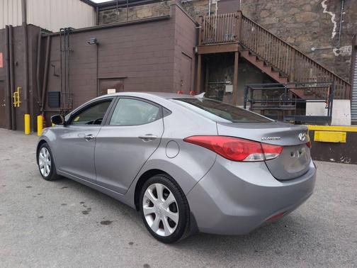 2012 Hyundai ELANTRA Limited