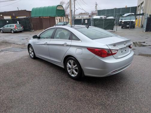 2012 Hyundai SONATA Limited