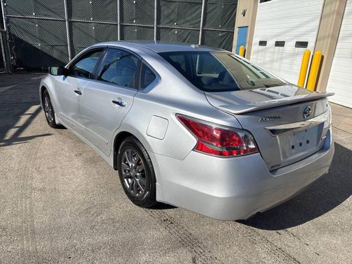 2015 Nissan Altima 2.5 SV