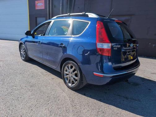 2012 Hyundai Elantra Touring GLS