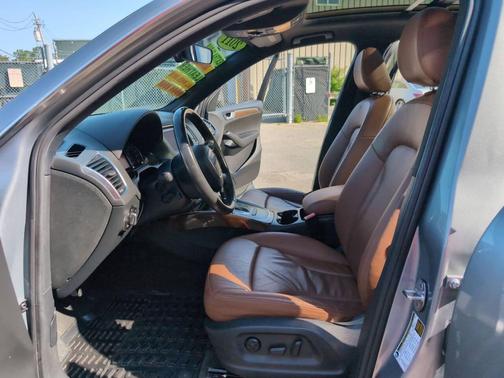 2011 Audi Q5 2.0T Premium