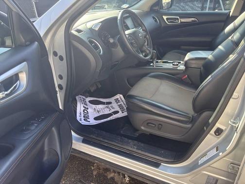 2019 Nissan Pathfinder SV 4x4 4dr SUV